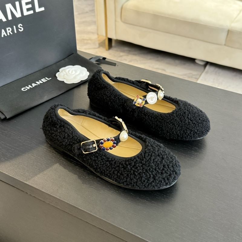 Chanel Low Shoes